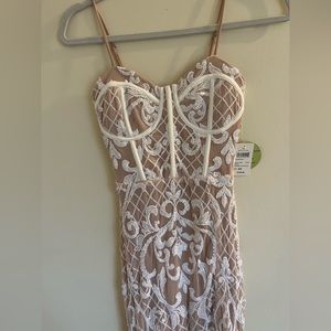 Windsor Formal Dress Lace Sequins Size XS